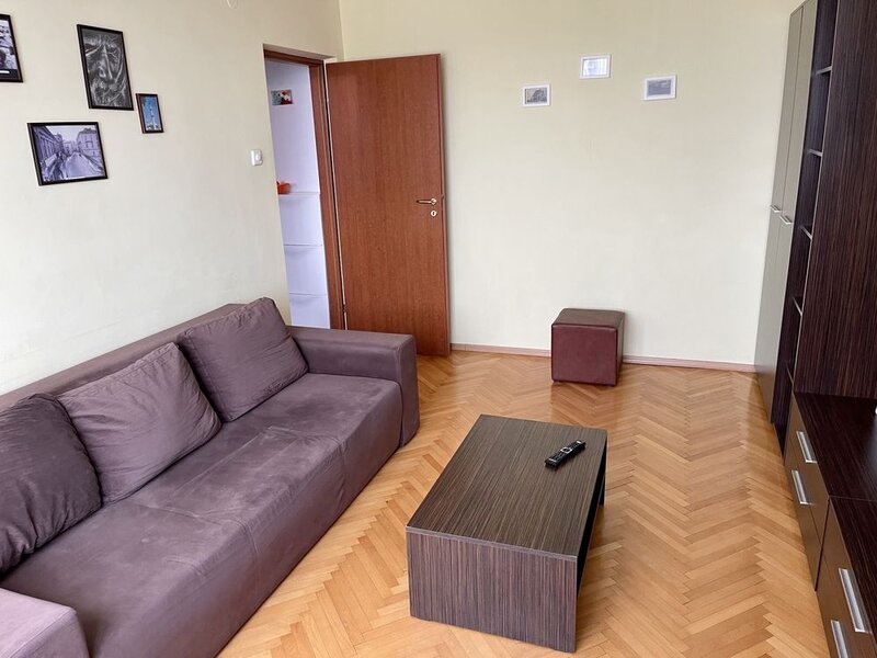 Berceni, Obregia, str. Aliorului, 2 AC, 2 TV LED,